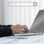 Saftec Digital atua monitorando menções em tempo real e criando estratégias rápidas para proteger a imagem dos clientes.