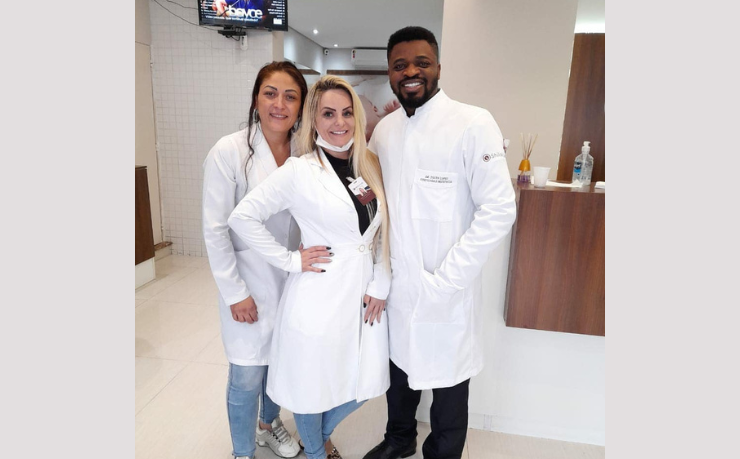 Oluwatosin Tolulope Ajidahun explica como exames e acompanhamento médico podem detectar a baixa reserva ovariana a tempo de preservar a fertilidade.