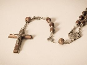 A Igreja dos extremos mostra a presença de católicos nos lugares mais inusitados do mundo, em análise de Jose Eduardo De Oliveira e Silva.