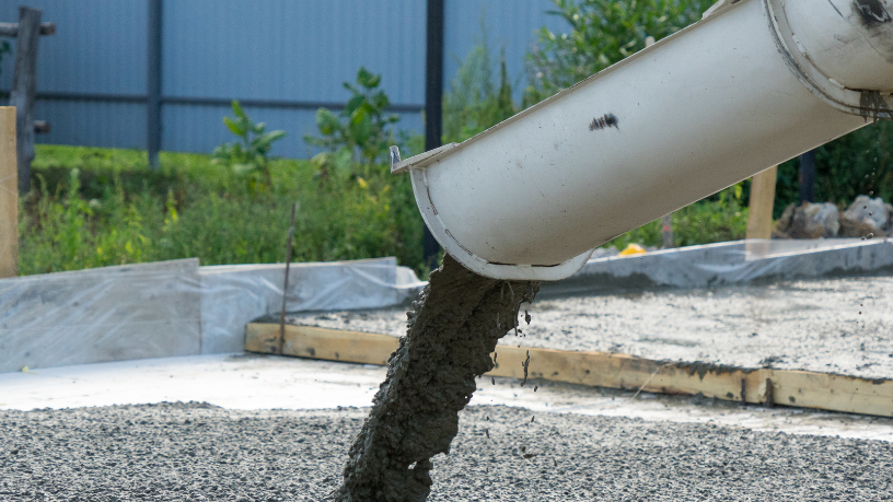 Estudo de estratégias para evitar a retração plástica no concreto aplicado em blocos estruturais, desenvolvido para Valderci Malagosini Machado.