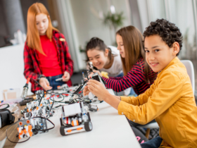 Gustavo Morceli explica por que a robótica educacional ainda falha em muitas escolas brasileiras e o que precisa mudar para virar aprendizagem real.