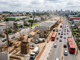 Curitiba reabre edital de viaduto no Xaxim e obra do Novo Inter 2 pode mudar trânsito na região